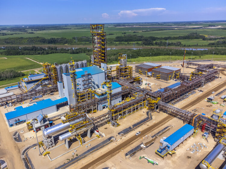 QatarEnergy Lays Foundation Stone For Petrochemical Complex