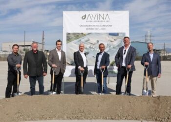 Avina breaks ground for green hydrogen facility in California