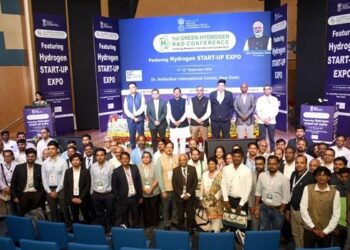 India poised to emerge to be global hub for green hydrogen innovation: Minister Naik