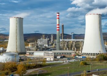 Orlen obtains control of key petrochemical unit in deal with Synthos