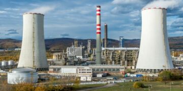 Orlen obtains control of key petrochemical unit in deal with Synthos