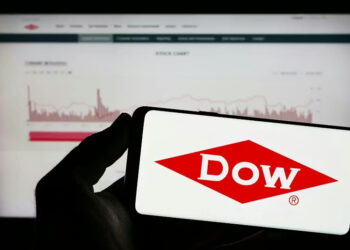 Dow to Cut 4,500 Jobs in AI-Driven Restructuring Plan