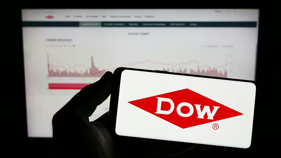 Dow to Cut 4,500 Jobs in AI-Driven Restructuring Plan