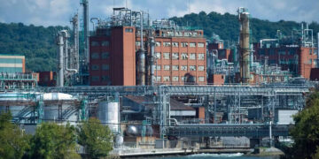 Eastman’s Kingsport Methanolysis Facility Achieves ISO 59014 Certification
