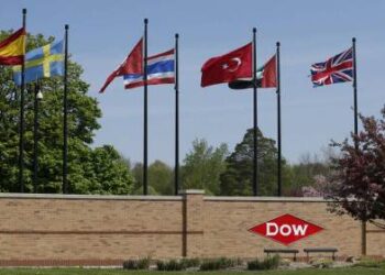 Dow posts sharp profit rebound as higher prices, self-support drive second-quarter earnings