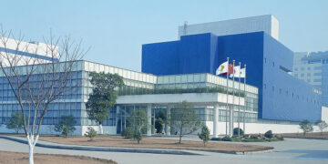 Sumitomo Bakelite to expand China semiconductor materials capacity by 30% as AI demand surges