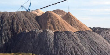 U.S. Eyes Belarus Potash Supplies Amid Canada Trade Fight